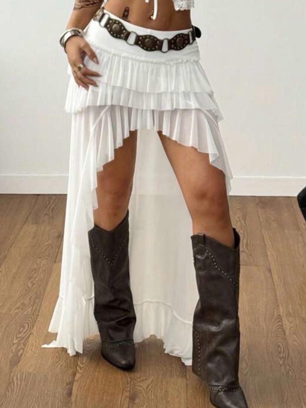 White High-Low Tiered Maxi Skirt XS